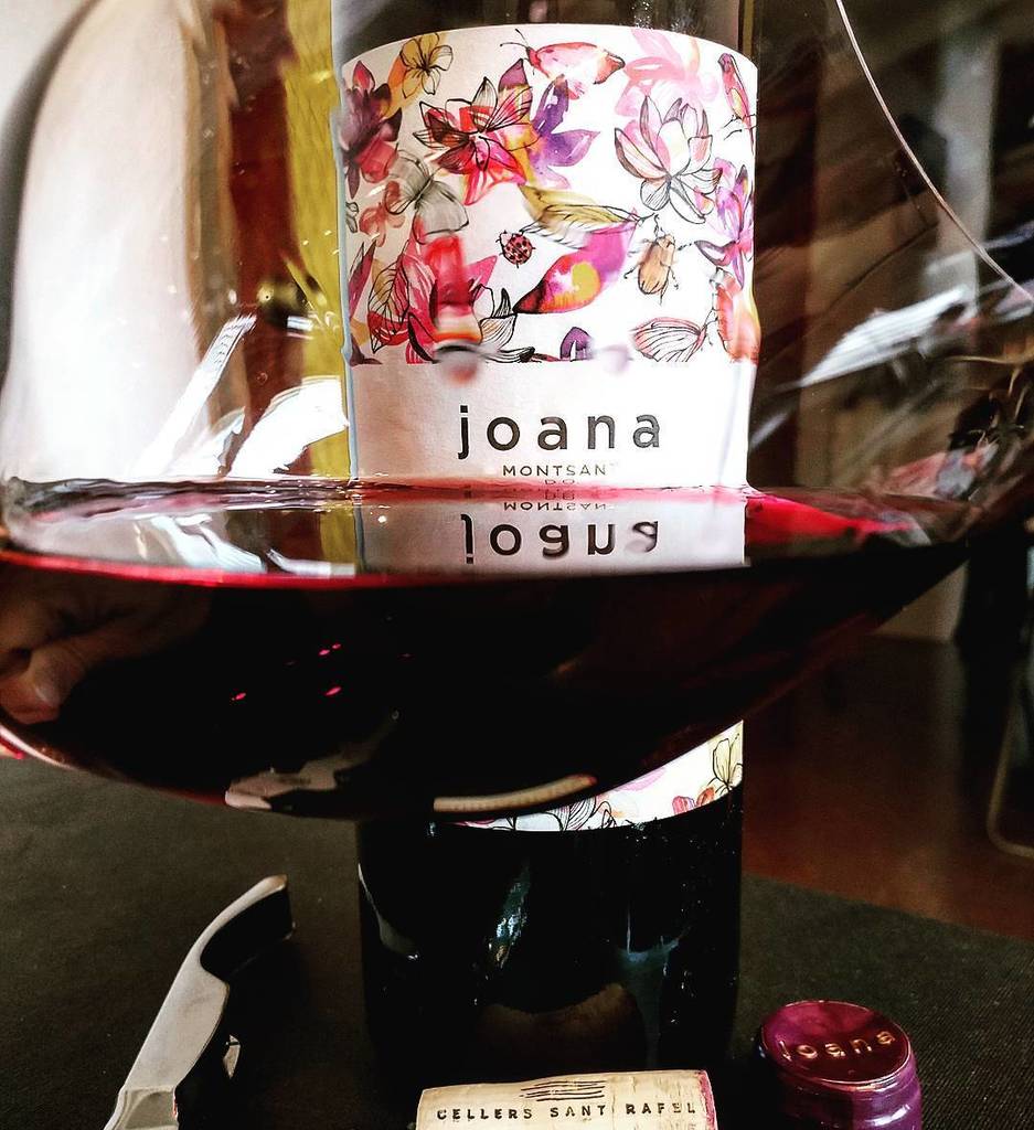 Vespra de Sant Vicent #festes majors de #albeda 🎉🎉🎉 i com no per arrencar un Joana de @cellerssantrafel <a href="/domontsant/">domontsant</a>…