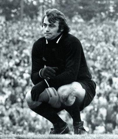 OldFootball11's tweet photo. Goalkeeper #Piot; #ChristianPiot #StandardLiège #RSCL #Belgium https://t.co/tNhIc8Frj7