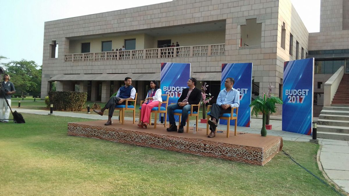 ISBedu's tweet photo. Budget Recommendations from the ISB community coming up on @DDNewsLive @GeminiNews @CNNnews18 @businessinsider #Budget2017 https://t.co/KtzDMAQxhs
