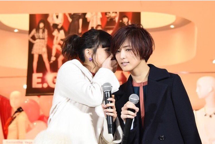 ___GENE_R's tweet photo. この姉妹なんてかわいいの https://t.co/ggTjUgdrc0