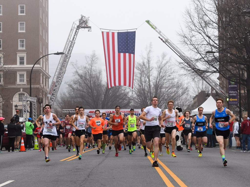 bartboat's tweet photo. The @GreenvilleNews Run Downtown is underway #rundowntown https://t.co/IqZhXLqCsU