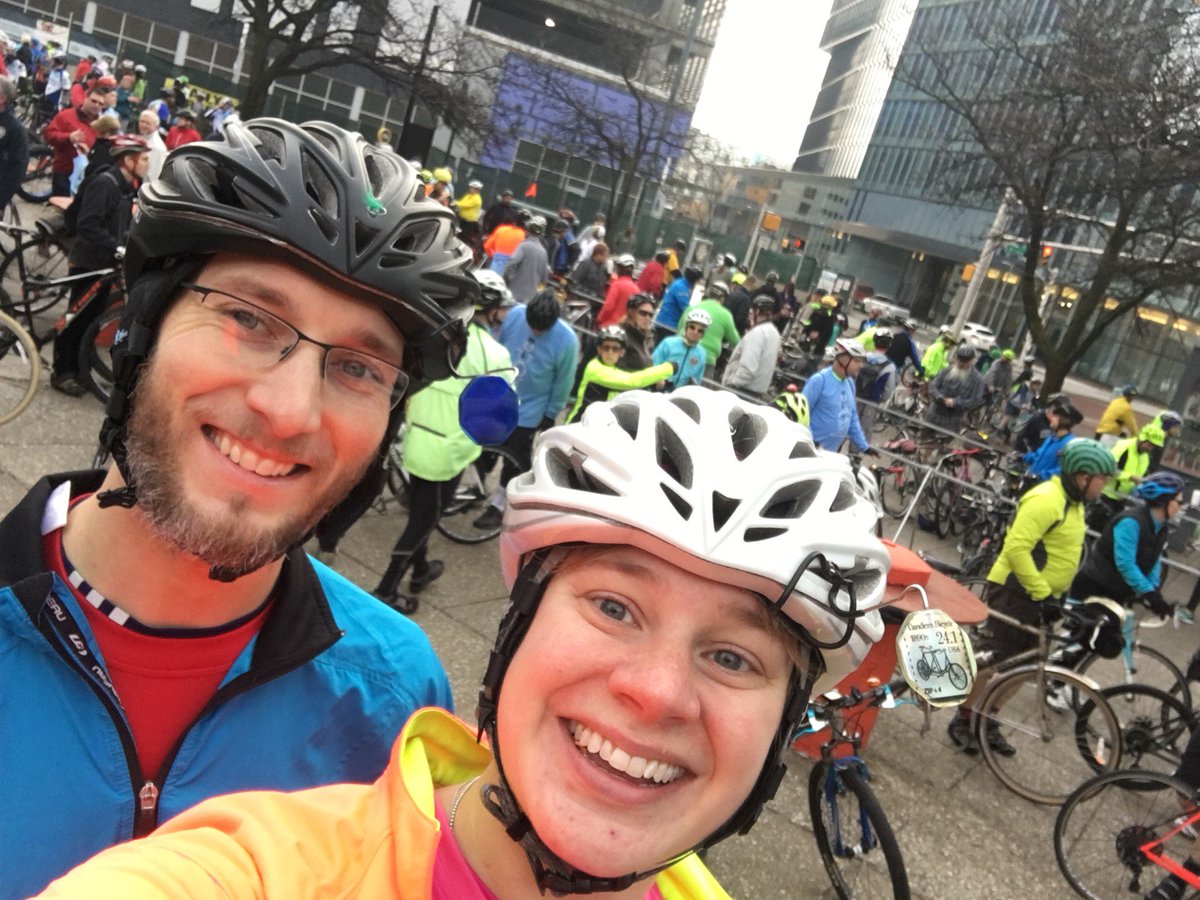 Kristen Dinges (BabeAndNayNay) Twitter