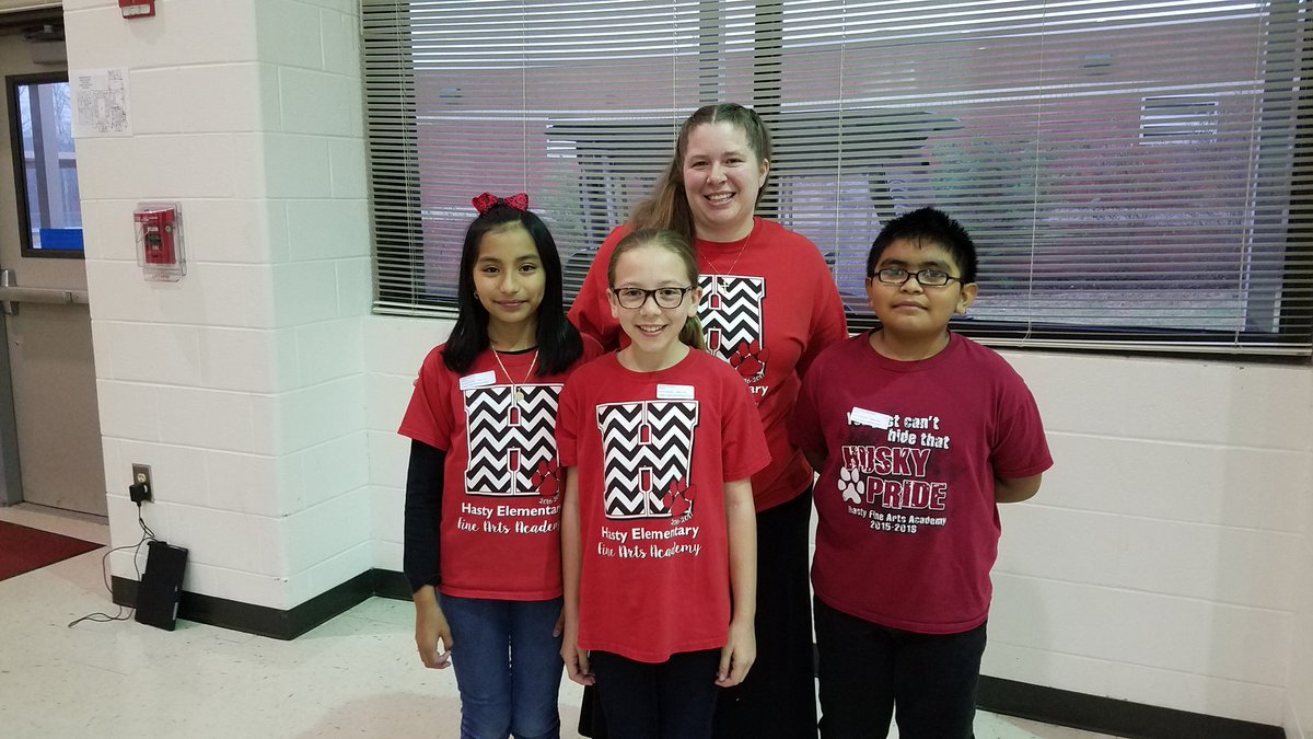 Dr_Dahlberg's tweet photo. So proud of my Huskies who competed in #CCSDTechFair! We even won 3rd in Digital Photo Production! @HASTYNo1Learner https://t.co/acl3qPsoUO