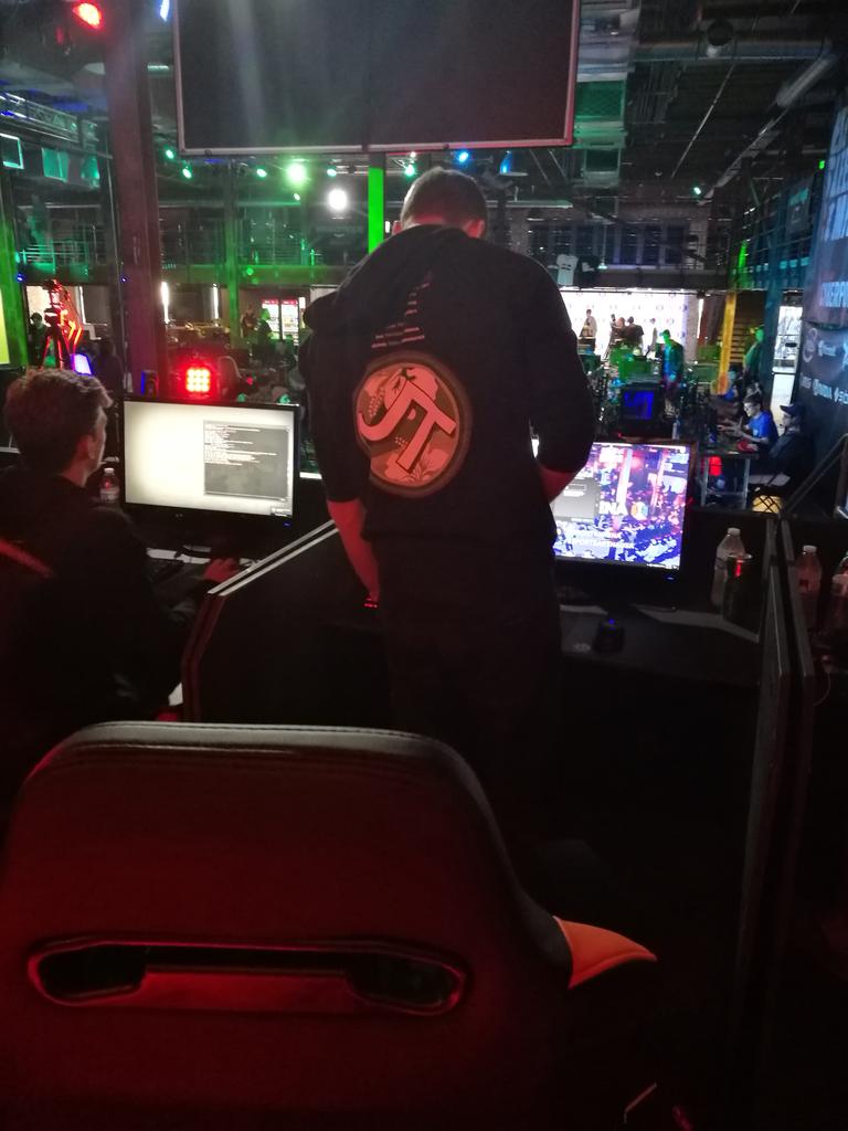 malplays's tweet photo. More pre-kickoff pics #JasmineTF2 #rewindlan https://t.co/NZNZYv1K0o