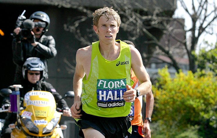 runnersworld's tweet photo. Ready or not, @ryanhall3 will run 7 marathons on 7 continents in 7 days https://t.co/IrR7xe2Fg0 https://t.co/AwmRQwEdnQ