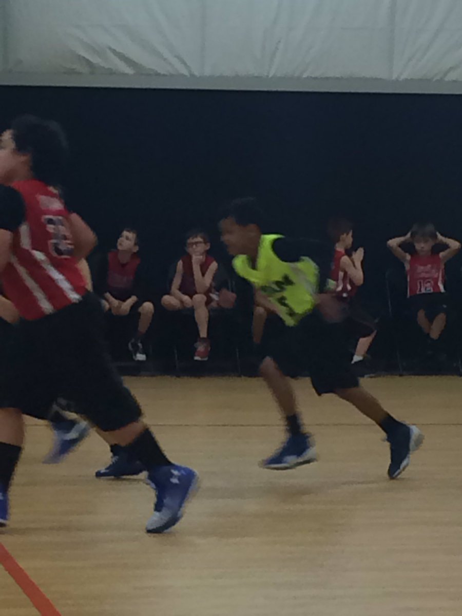 nl_hurst's tweet photo. Saturday morning basketball! Cheering on a sweet student!  @HewittElem  #teamhewitt2016 https://t.co/Cb7zql14eU