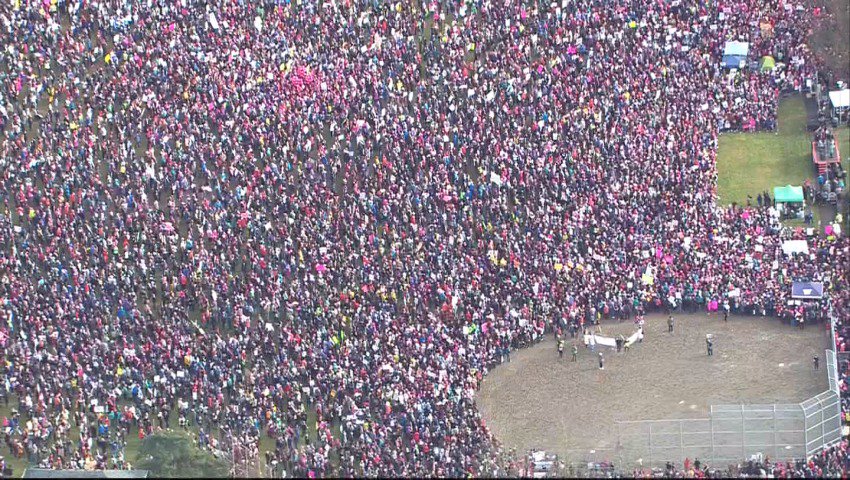 KIRO7Seattle's tweet image. Judkins Park is filled with protesters for #WomensMarch in Seattle

Real-time updates: kiro.tv/WomenMarchSea