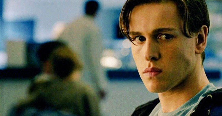 tdarkestminds's tweet photo. Harris Dickinson as Liam Stewart https://t.co/Hfk5axa4bm