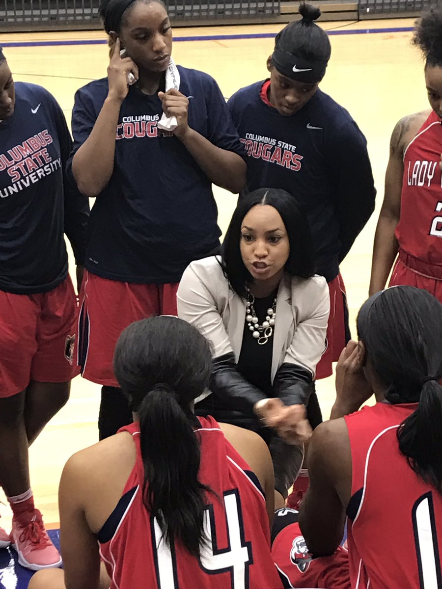 mariwhitehurst1's tweet photo. If you're following @GTMBB while supporting @ColumbusState Women's 🏀, you're probably a board member @GASportHallFame #combatcats #gojackets https://t.co/m5uJWca7FA