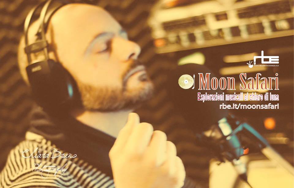 MoonSafari_RBE's tweet photo. La #Replica con l'#elettronica @LucaSatomi e il #cello #GiovanniSollima  
Alle 22:00 @RadioBeckwith @radiokoper 
@AlmendraMusic @Synpress44 https://t.co/6rwwrFZk9H