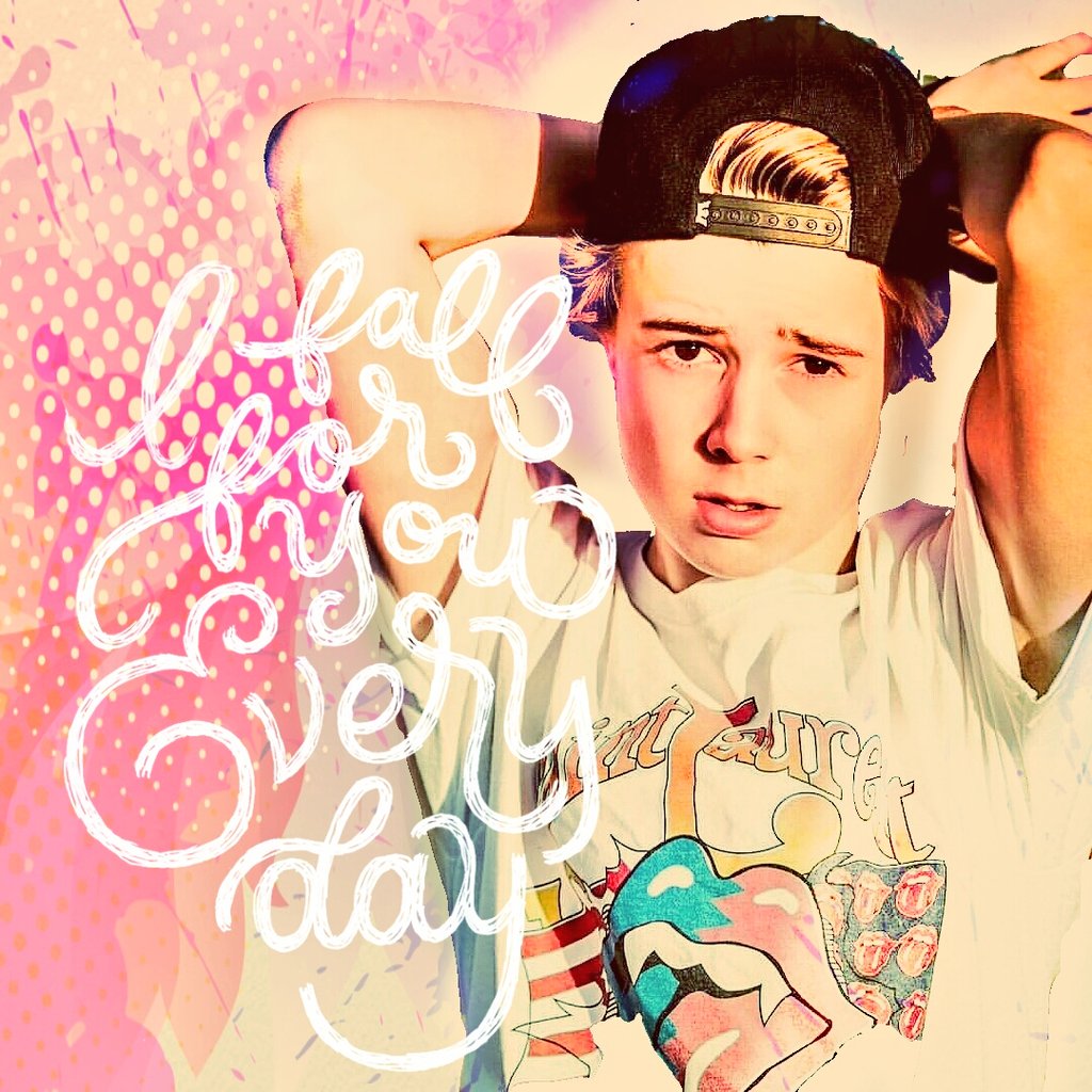 ChoiceNextBigT's tweet photo. Ly @_RealJaden_ 💓😘hope you like it https://t.co/CFRSDpQtXG
