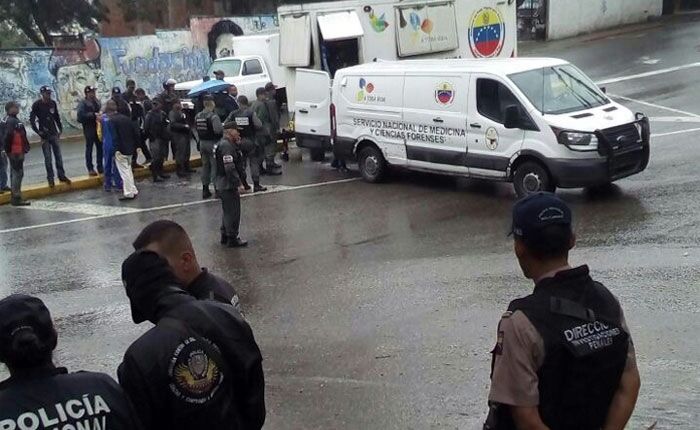 Gerardo_Moron's tweet photo. Uno de los dos GNB asesinados y despojados de fusiles AK-103 era de Coro. Se trata del Sgto/2do Cristóbal Gamez https://t.co/7sADx2vrxp