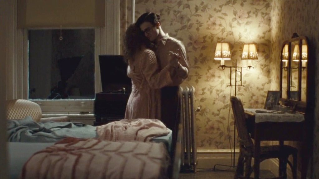 CINEMAGEMS's tweet photo. “Be careful, you are not in Wonderland.”

Kill Your Darlings (2013) https://t.co/KeQJfITWiM
