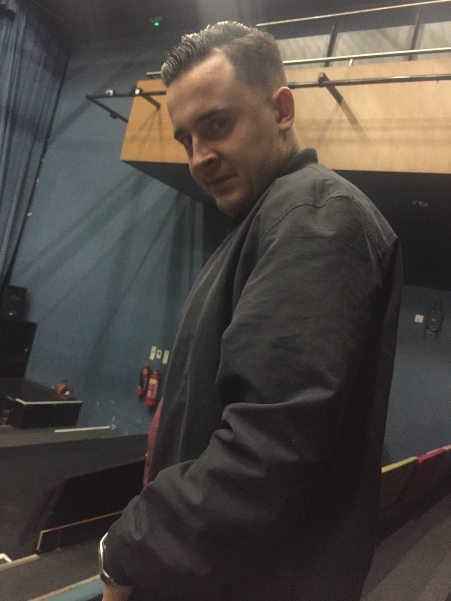 FullFrontalTC's tweet photo. 12 hour days from now until Wednesday, the cast are all here and in full rehearsal mode https://t.co/FJDqualybV
