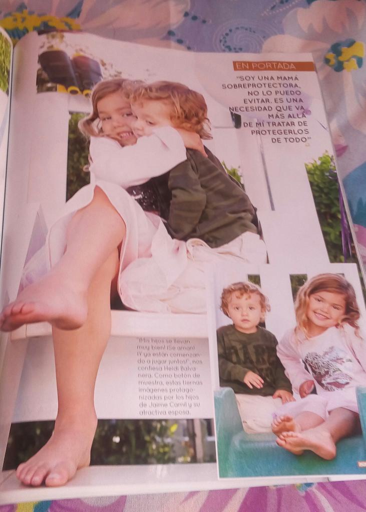 Portiheidibal's tweet photo. Fotos da revista (parte 1) #HolaNiñosYMadresConEstilo com #JaimeIII é #Elenacamilbalvanera 
@heidibal https://t.co/kO30A8gv7K