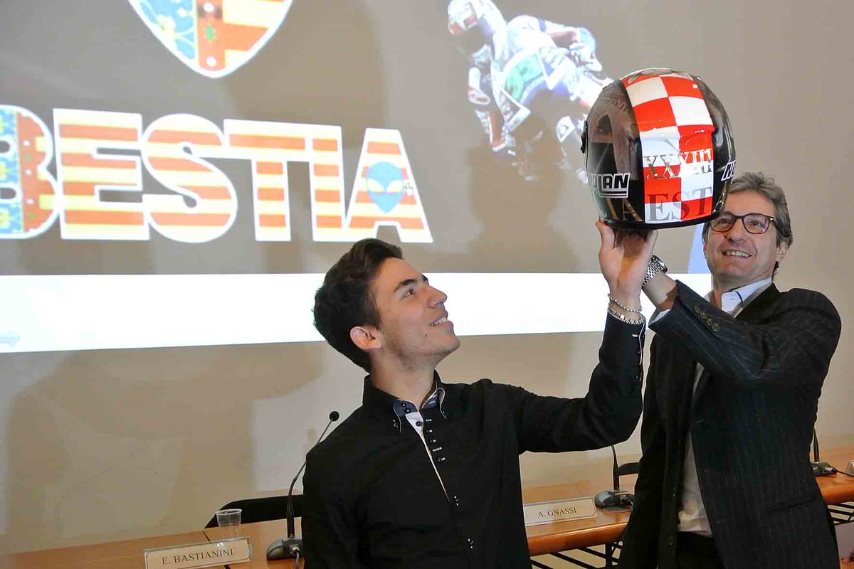 comunerimini's tweet photo. #Rimini incontra Enea Bastianini: “Enea siamo qua!”: https://t.co/51adi7n4O2
@eneabastianini https://t.co/zAlXBNVTje