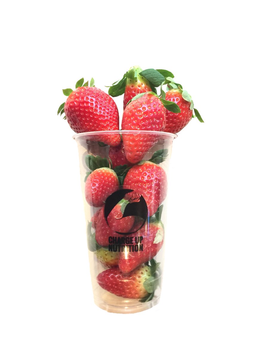 letschargeup's tweet photo. Happy Juicy weekend😍🍓 #letschargeup #HealthyEating #weekend https://t.co/Jwzvx7JU9m