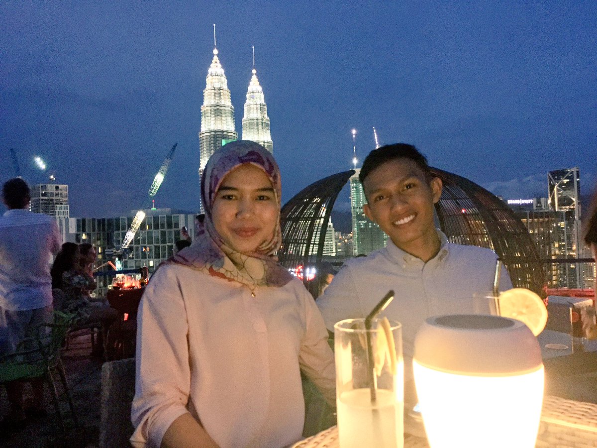 zzendam's tweet photo. Amazing day I had with her👉🏻@HamidaHafiza. #love https://t.co/2ymnQXONZj