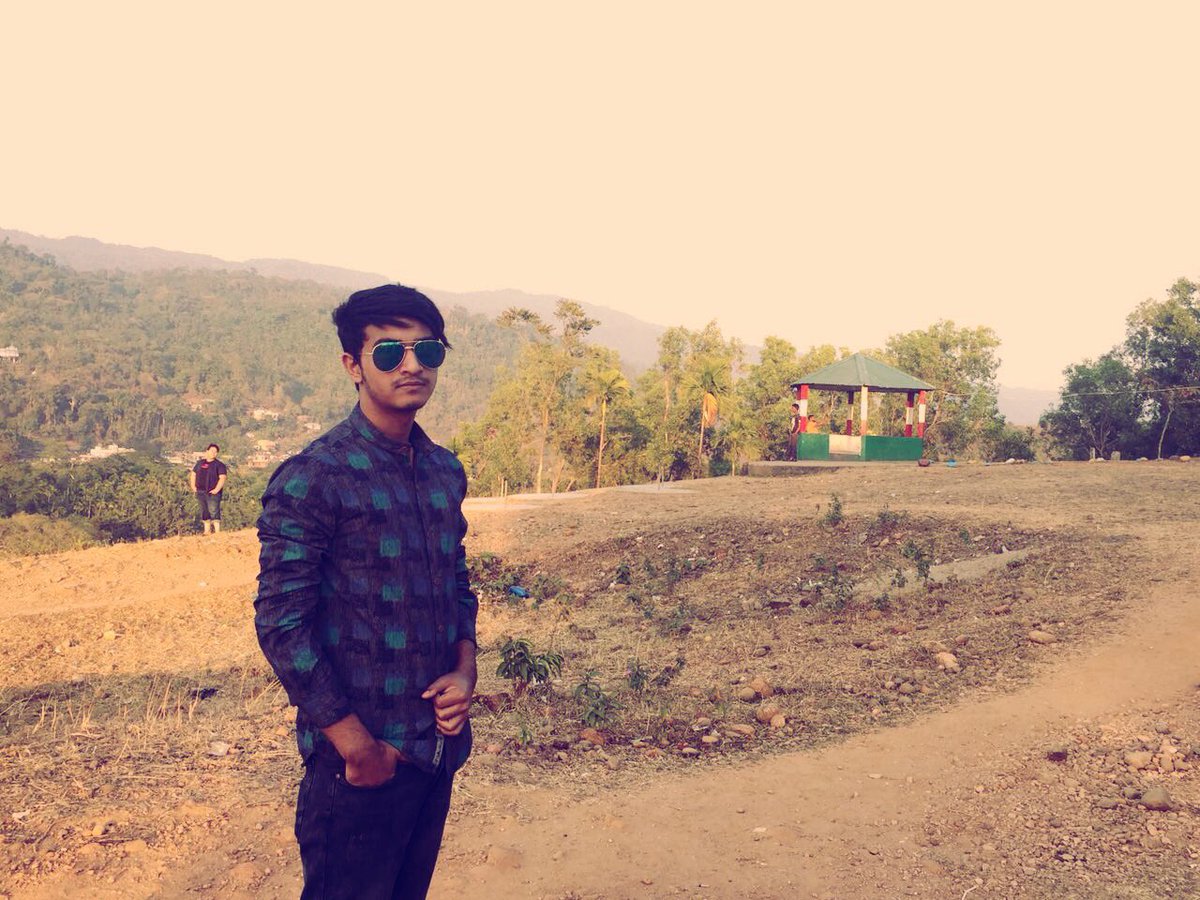 ahmedimran784's tweet photo. #jaflong_tour
#lol https://t.co/lokxkmSxkr