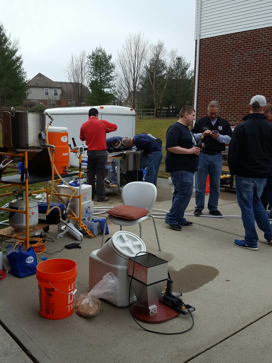 Yallville's tweet photo. On the road with @NKYBrewersGuild and @SheepNutz brewing in the #IronMash2017. #Itsbeentoolong https://t.co/ORqjtb564h