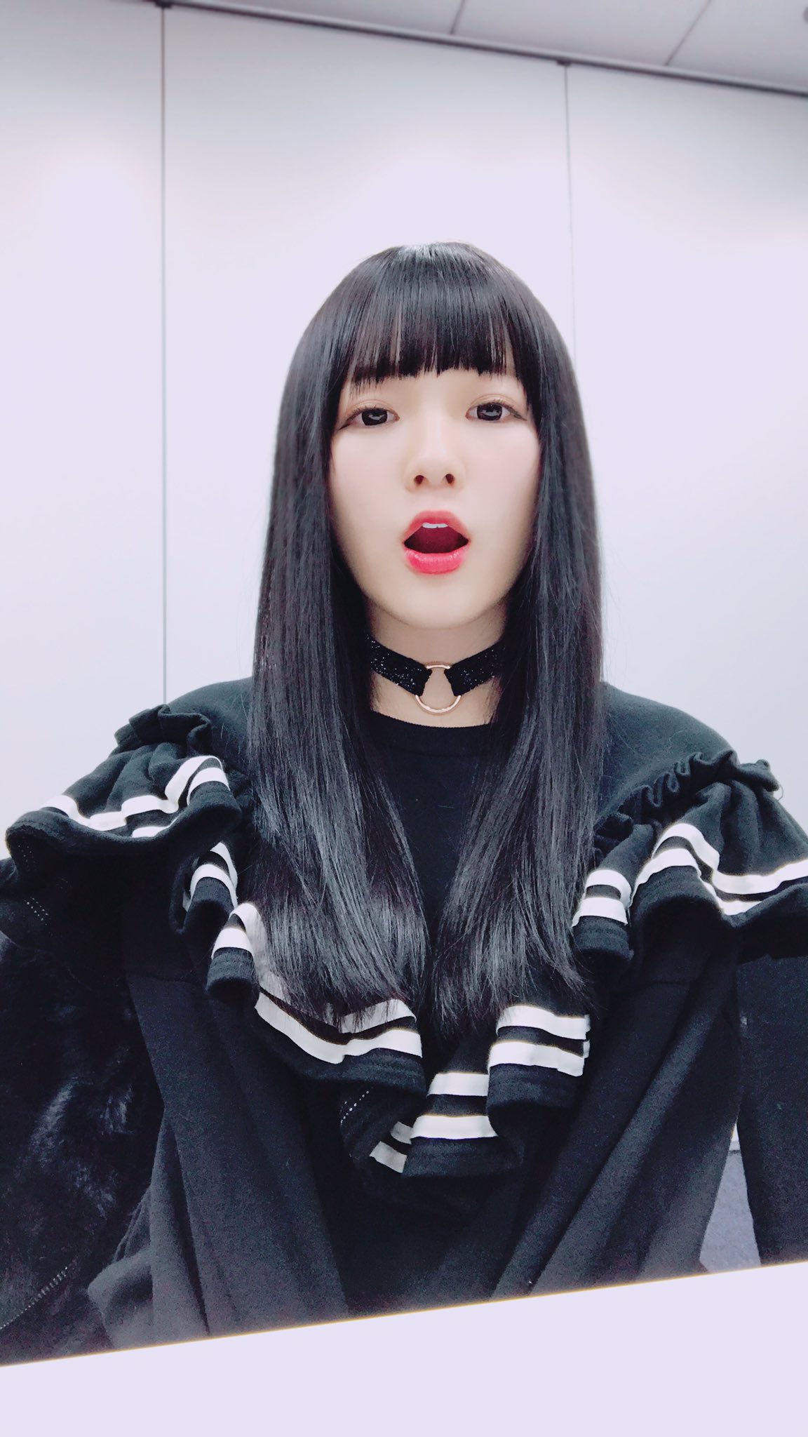 天木じゅん 黒髪ストレートぱっつん 1mmでもいいなと思ったらrt ぱっつん 黒髪 ストレート T Co Fz0s1ali1h Twitter