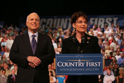 verdigrau's tweet photo. @BillKristol "Those", meaning these guys? https://t.co/PM3qNHqlNw