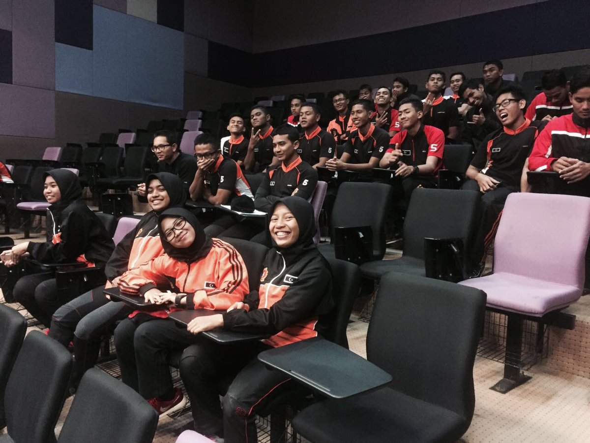 sharksquadbb's tweet photo. Hi-Tea Commander #sharksquadbb. Thanks for coming gaiss #sharksquadkt #sharksquaddungun https://t.co/sAO1N1EYO3