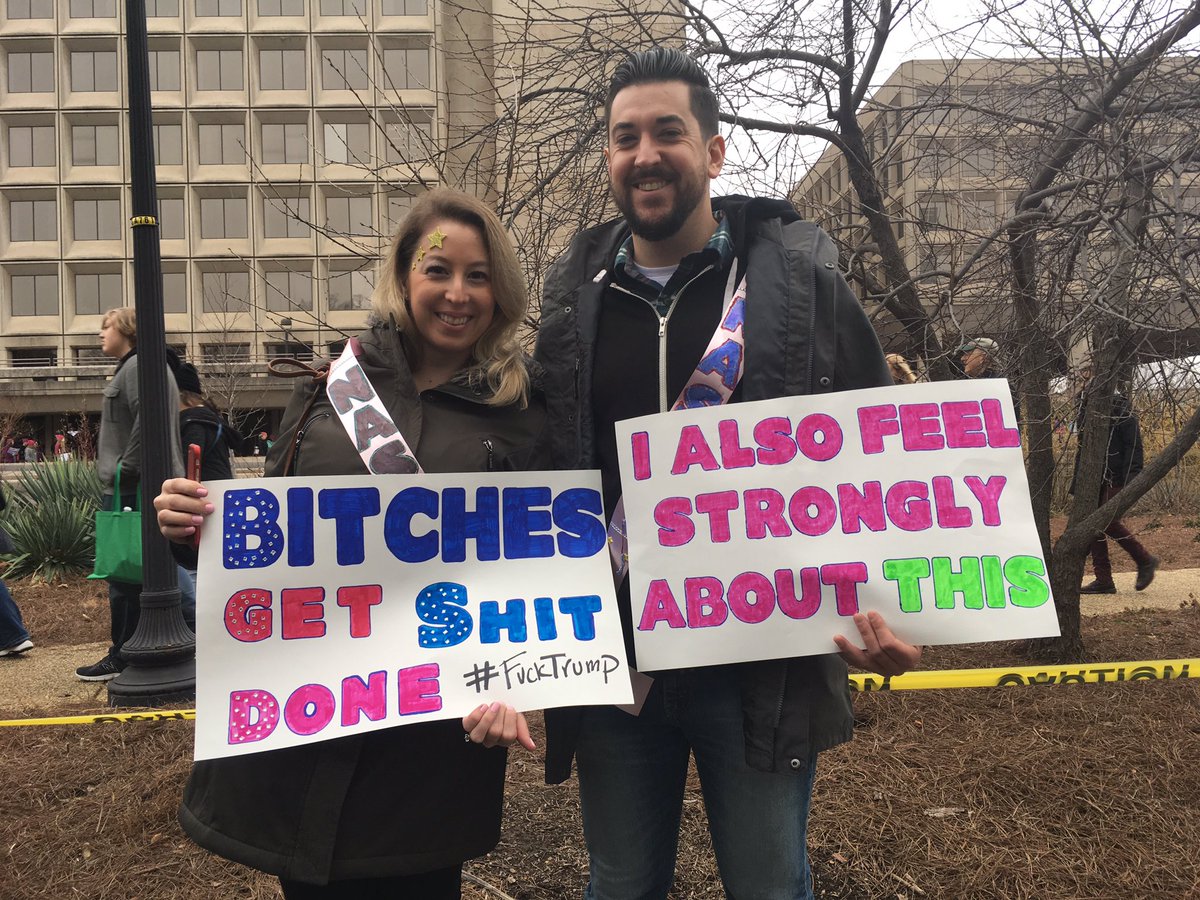 BuzzFeedNews tweet picture