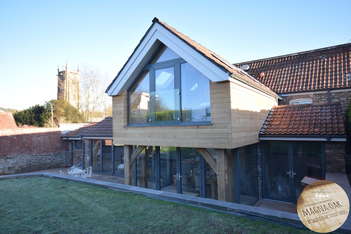 MagnaOak's tweet photo. Oak framed cottage extension transformed into a beautiful family home. #Oakframe #cottage #interior #ChewValley #Somerset https://t.co/vDHvbdw9BJ