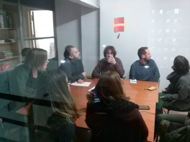 tarantamocos's tweet photo. Treball per grups per analitzar situació econòmica a l'assemblea d @ESFCatalunya #SomESF #25anysregirantelmon https://t.co/cFMS3LwSZI