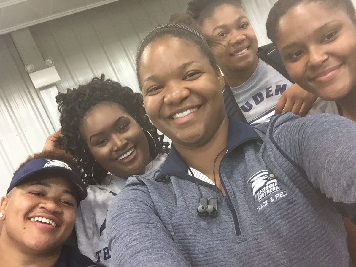 CoachBamm's tweet photo. 2/3 of the #DaThrows #trackANDFIELD #HailSouthern #ThrowsNation https://t.co/NgUMCcH1Nf