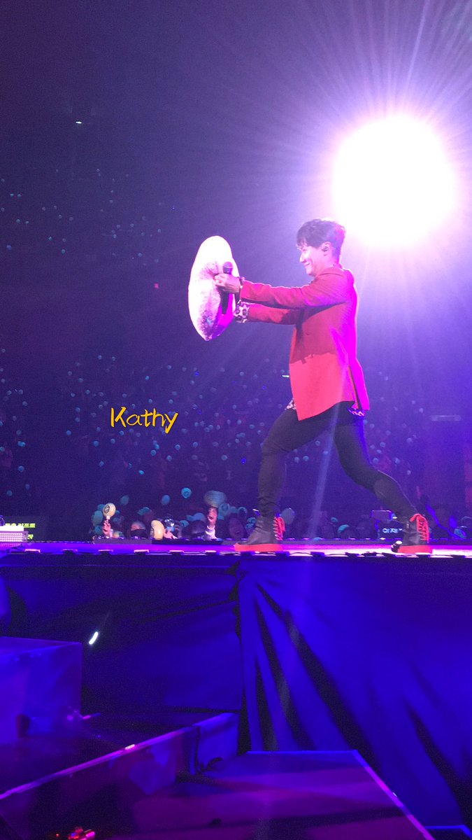 Kathy143IQ160's tweet photo. 2017 Yellow note in seoul! https://t.co/YG7O6rLgDk