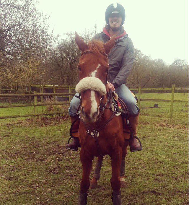 AGerrardBoarder's tweet photo. #onahorse https://t.co/TVoycghxM9