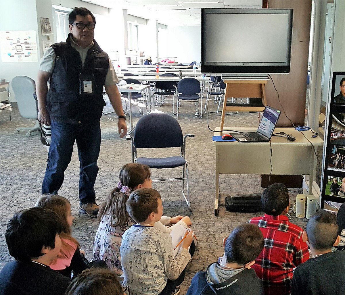 sandyvanriper's tweet photo. #EHSchool @Norwood_EPSB shout THANKS to @EJlensmen Larry Wong for the wonderful interview @EPSBNews https://t.co/X9g9FmRnEL