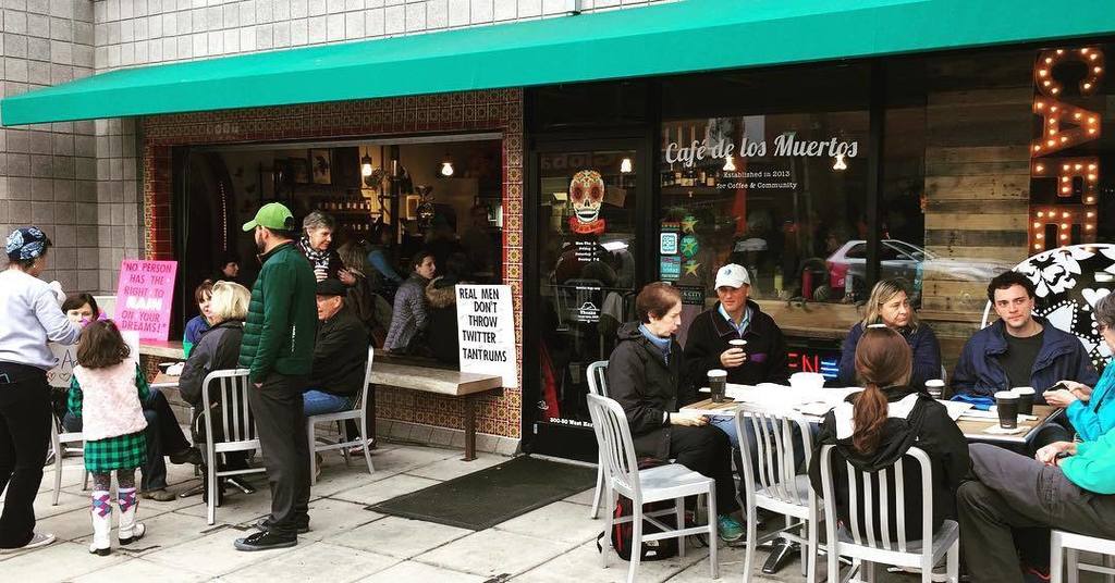 Café de los Muertos tweet media