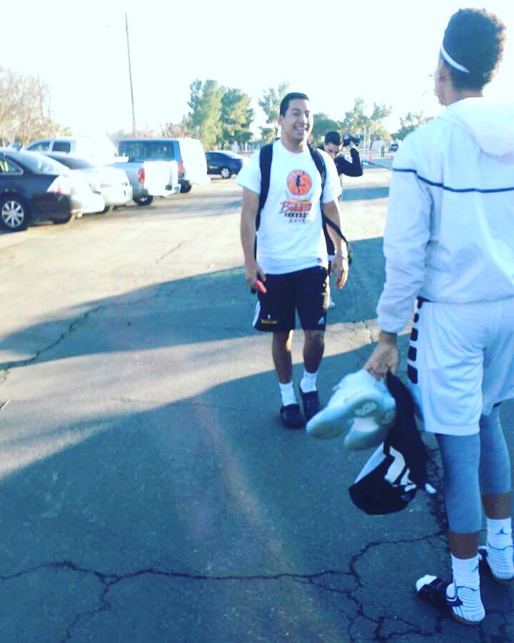 CJWindsor3's tweet photo. This been my brother since the gardens 😏 happy birthday big bro let's catch this dub tomorrow #30-5-5 😋 #BigOneNine https://t.co/Xn5elaMsR6