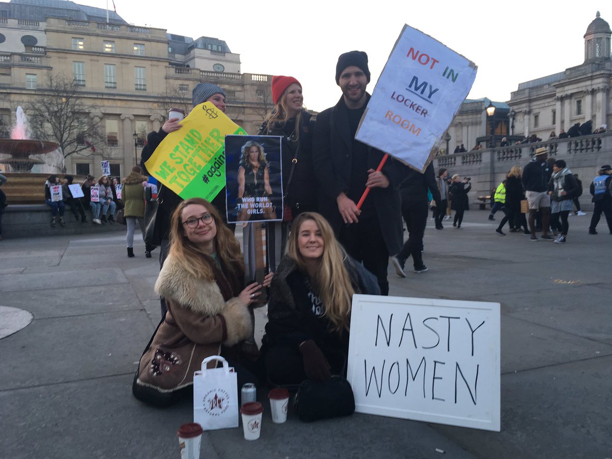 annettelouiset's tweet photo. #WomensMarch against #PresidentFart https://t.co/Tq0NL7g4y6