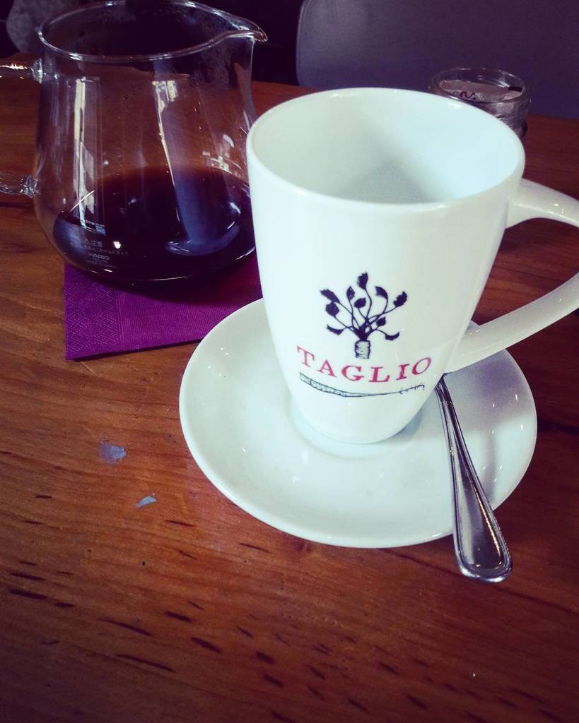 NikiDiLanda's tweet photo. oh why I love you so much #coffe 
Definitely one of the best places to learn about coffee … https://t.co/aHVn3JRo5e https://t.co/P6YJ4OSqtW