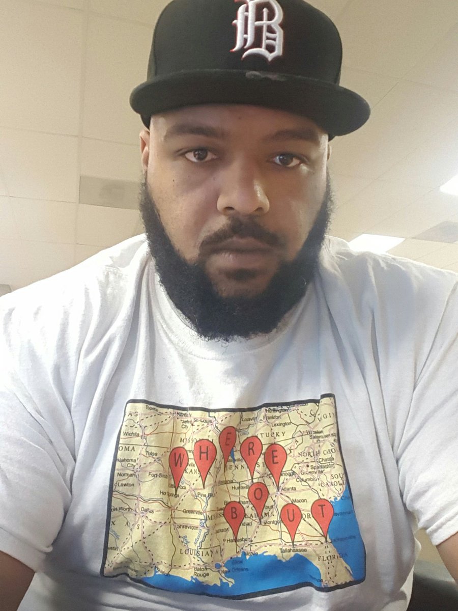 YoungWildFree71's tweet photo. At work bored... got my #WhereBout shirt on. Shout out to @lilduval #RickBroke https://t.co/enQCJwORfB