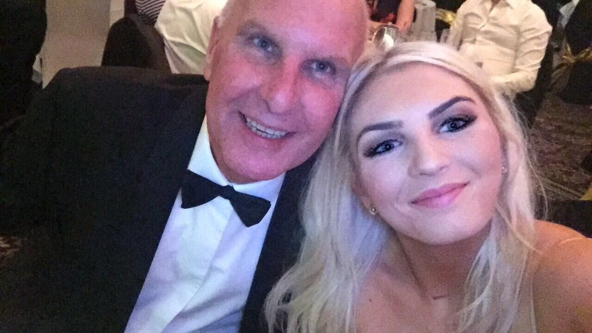 _clarissadyer's tweet photo. My bestest friend ever xxxxxx Happy bday dad. ❤️🎂 U melt my heart. https://t.co/ExbQJk5b0j