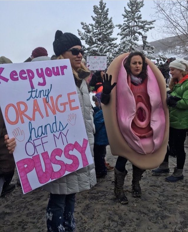 BigHeadBS's tweet photo. These people are not sane. 😂😂😂https://t.co/7K5oCac1U0