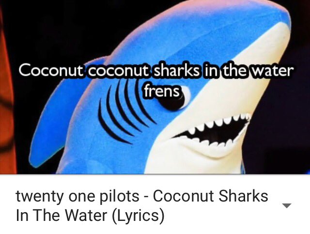 phoenixAZclique's tweet photo. "yeah i listen to very inspirational music" https://t.co/fa4t4z66I9