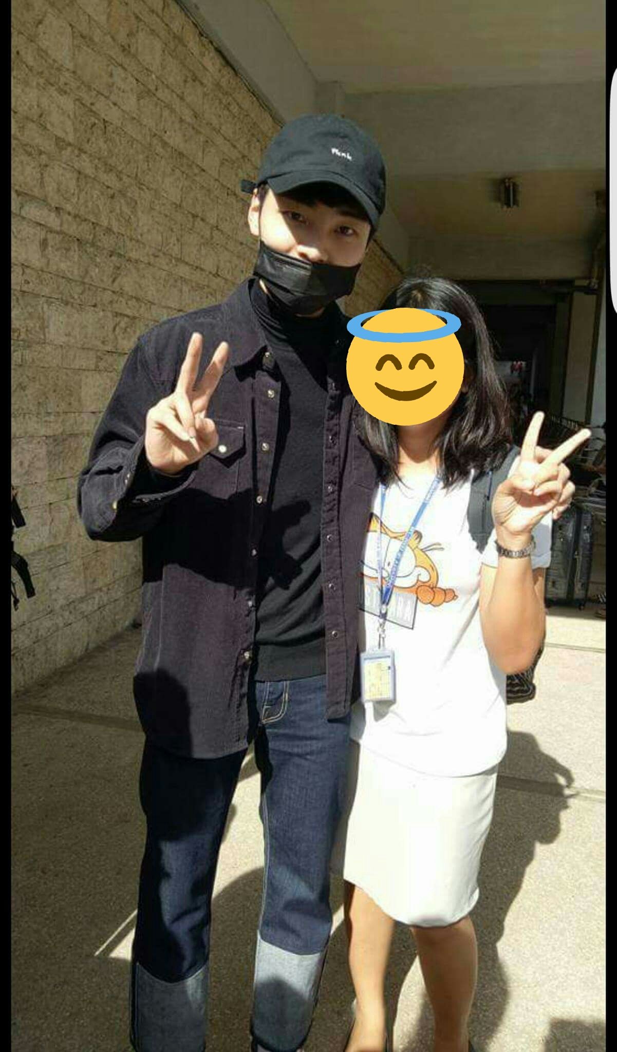 C2tsO3wUkAAeqAi.jpg:large