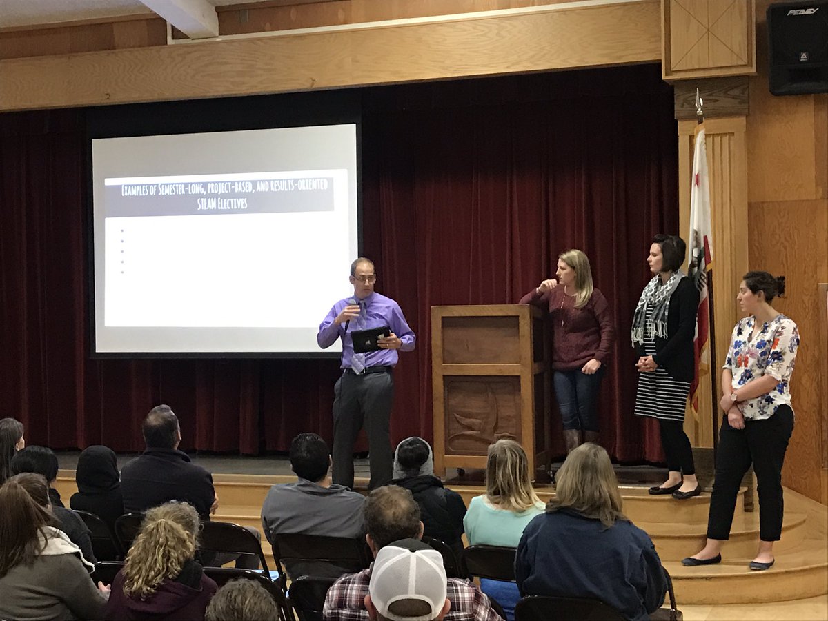 PACSMcK's tweet photo. Our panel showed off McKinley's rigorous, personalized, and dynamic 7th-8th grade. Interested in a tour? https://t.co/48R7XbBAFR #petk12 https://t.co/cq7sTdZvpn