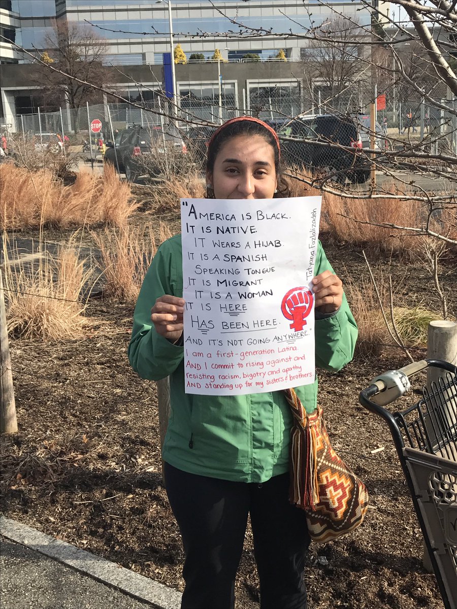 Evan Turiano tweet media