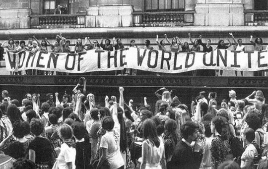tommostylest's tweet photo. ~ É Tanto Orgulho Que Não Cabe Em Mim #WomensMarch https://t.co/1TbjW0mJUO