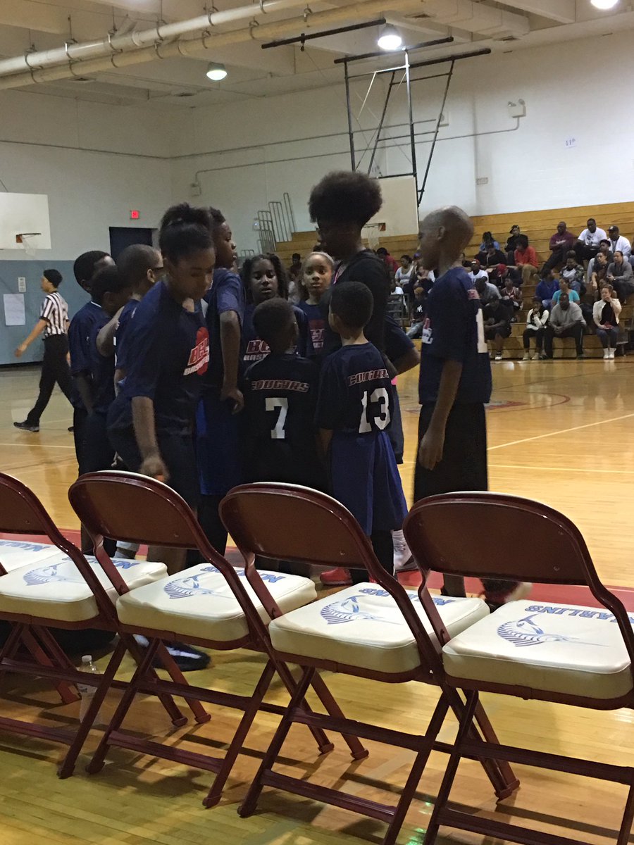 BrishaunS's tweet photo. #KateBell basketball vs. Valley West @KateBellES @DrWErvin https://t.co/GaxY1HjXfj