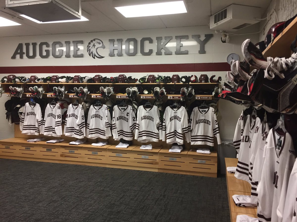 Auggie_Hockey's tweet photo. Ready to go game 2: 2:00 Auggies vs @CobberHockey - Watch online https://t.co/A7rwqrf4pp #ProtectTheEd https://t.co/8cv6LO7AgZ