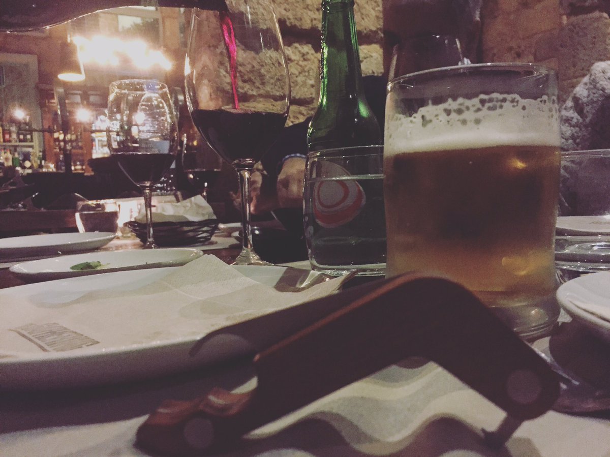 Wine or beer :) let it cheers ! #bottleopenerx #craftbeer #saturdaynight #beer #beeroclock #redwine 🍻🎉