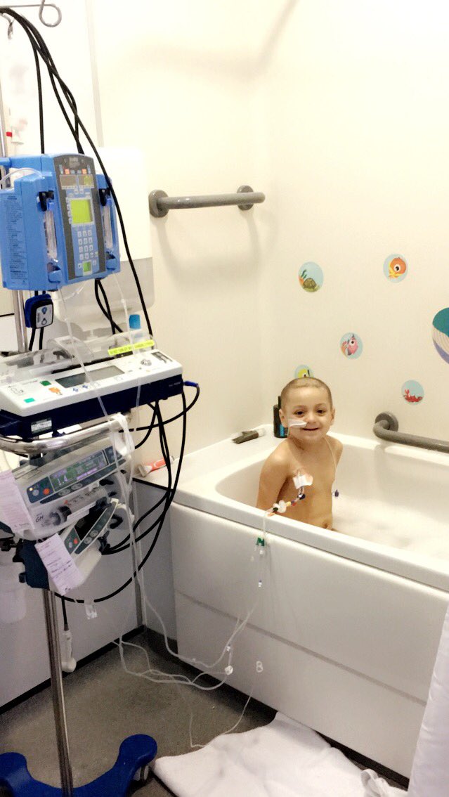 Bradleysfight's tweet image. Bradley's not been to good today he has a poorly tummy but he still managed enjoy a nice bath even though he still attached to machines.